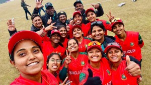 সরকারকে সর্বোচ্চ সংযম প্রদর্শনের আহ্বান
