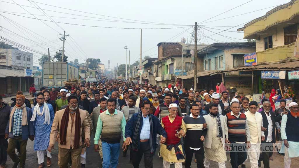 মালয়েশিয়া হাইকমিশনের টুর্নামেন্টে শিক্ষার্থীদের ওপর কর্মচারীর হামলা!