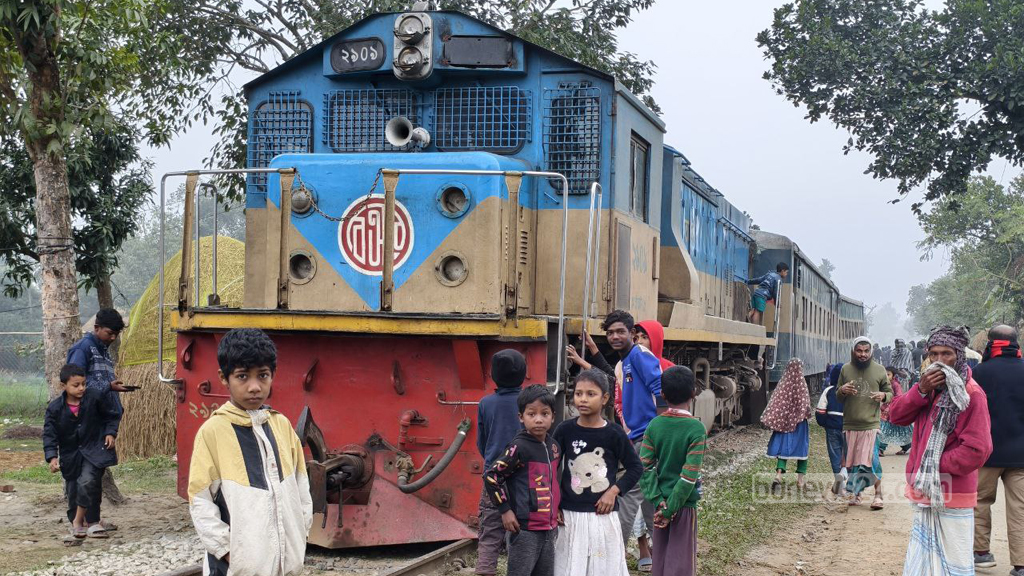 সালাহকে হারিয়ে মানের শিরোপা জয়