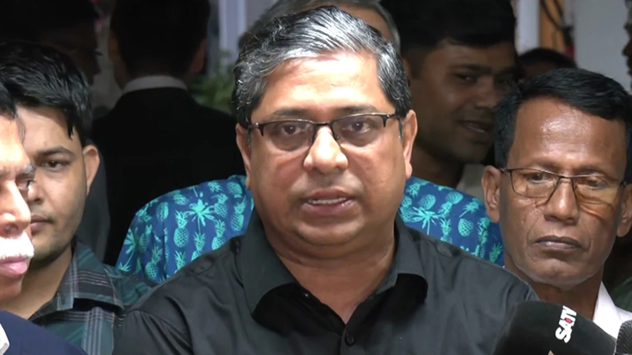 স্থানীয় নির্বাচনে অংশ নিতে শিক্ষাগত যোগ্যতার বাধ্যবাধকতা নেই: মীর শাহে আলম