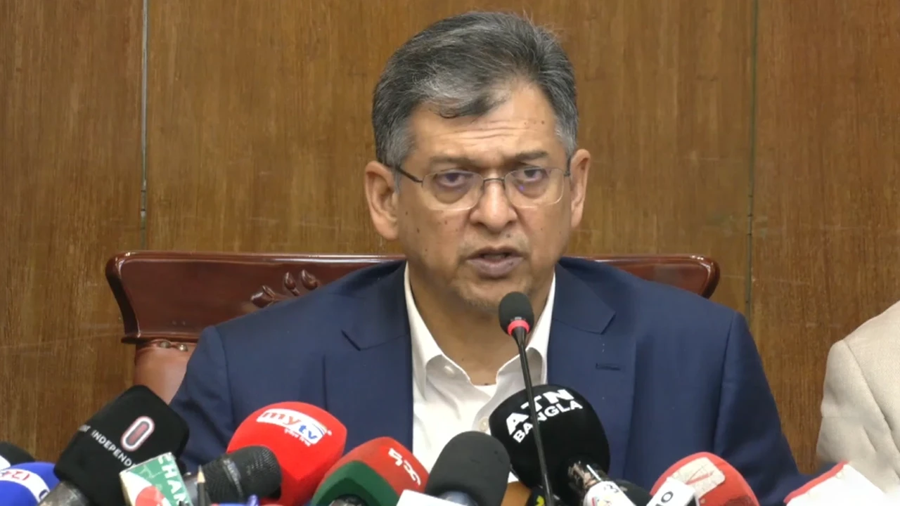মিরপুরে হকার-পুলিশ সংঘর্ষের ঘটনায় তদন্ত করা হচ্ছে: স্বরাষ্ট্রমন্ত্রী