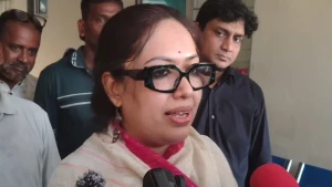 শেখ হাসিনার দেশে ফেরা নিয়ে যা বললেন রুমিন ফারহানা