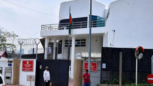 মালয়েশিয়ায় প্রবাসীদের বৈধ কাগজপত্র সঙ্গে রাখার আহ্বান হাইকমিশনের