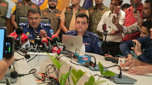 আইফোনের জন্যই অপ্রতিমকে হত্যা করা হয়: পুলিশ সুপার