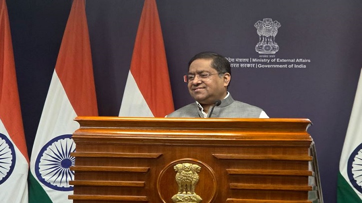শেখ হাসিনার ১০১ চুক্তি পর্যালোচনা করছে ঢাকা, যা জানালো নয়াদিল্লি