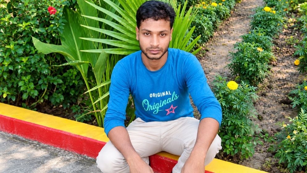 ‘সংসারে উদাসীন’ স্বামীকে কুপিয়ে হত্যার অভিযোগ