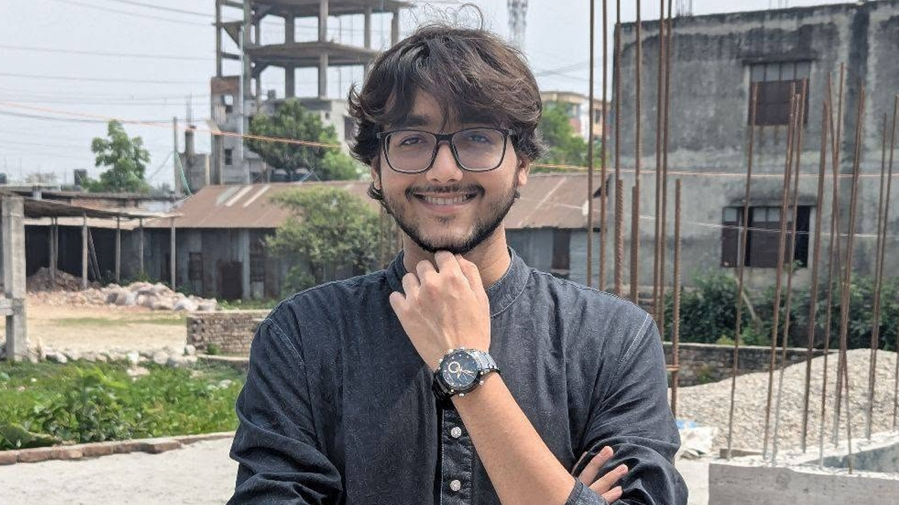 প্রধানমন্ত্রীকে কটূক্তির অভিযোগে যুবক আটক, থানায় এনসিপি-বিএনপি মুখোমুখি