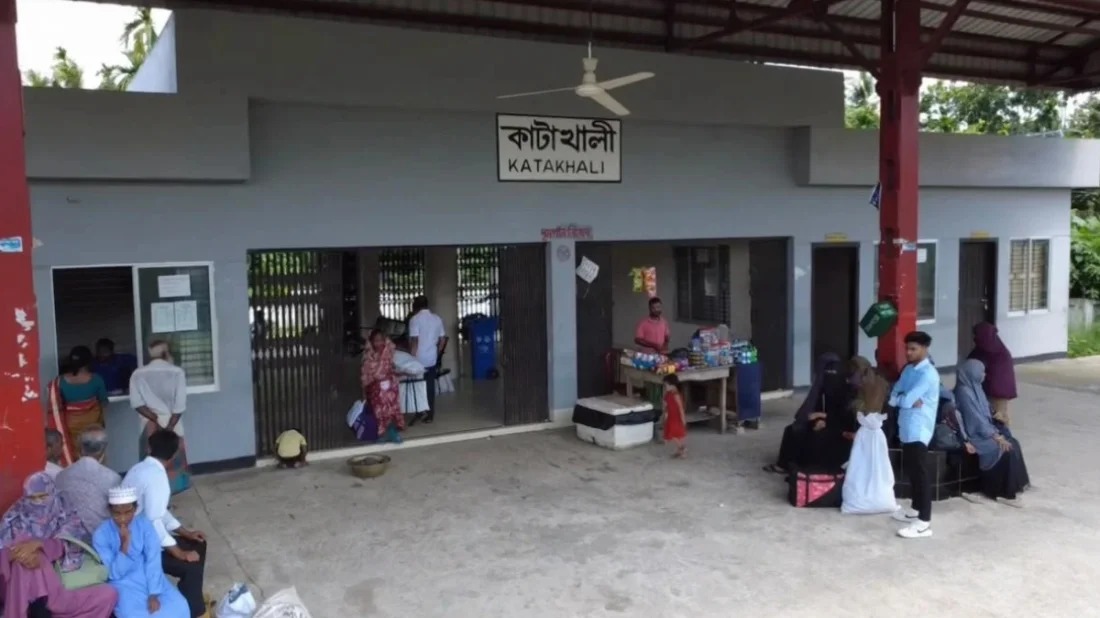 চার মাস ধরে বিদ্যুতহীন কাটাখালী রেলস্টেশন